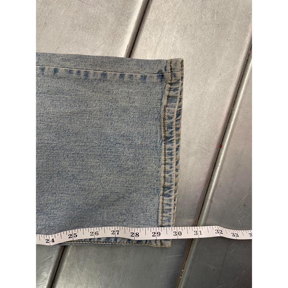 Vintage Levis 550 Jeans Womens 16S 35X30 Blue Light Wash Denim Relaxed Boot Cut - Picture 8 of 14